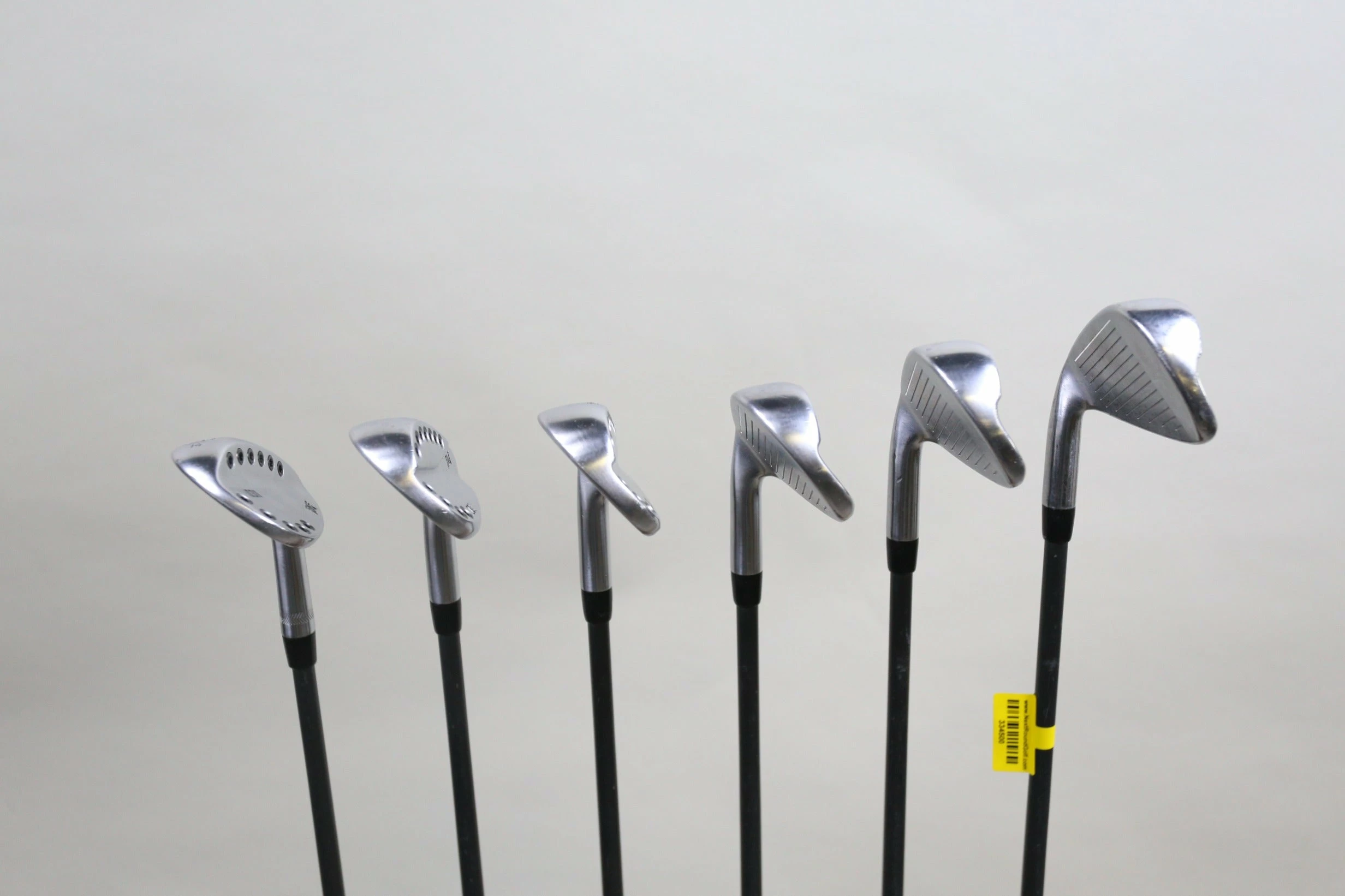 PXG 0311 7-SW Iron Set RH Accra 80i Graphite Shafts Stiff Flex - Image 3