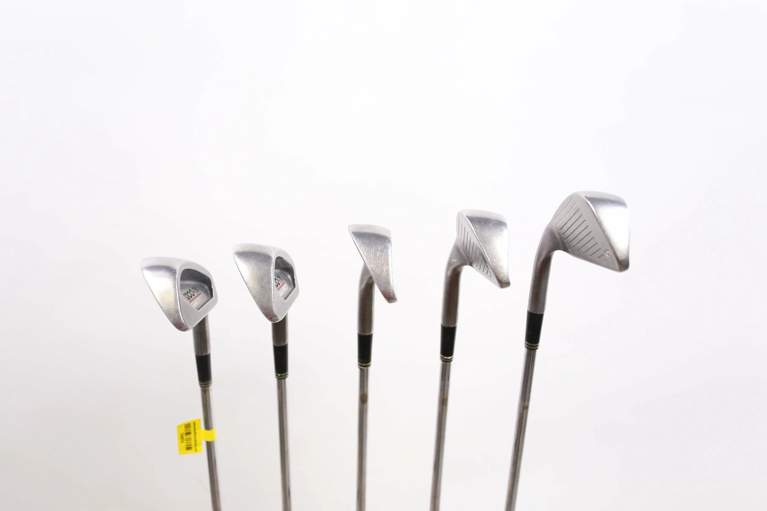Wilson 1200 TN Gear Effect 5-9 Iron Set RH -0.25 In Wilson Steel Shafts Regular - Image 3