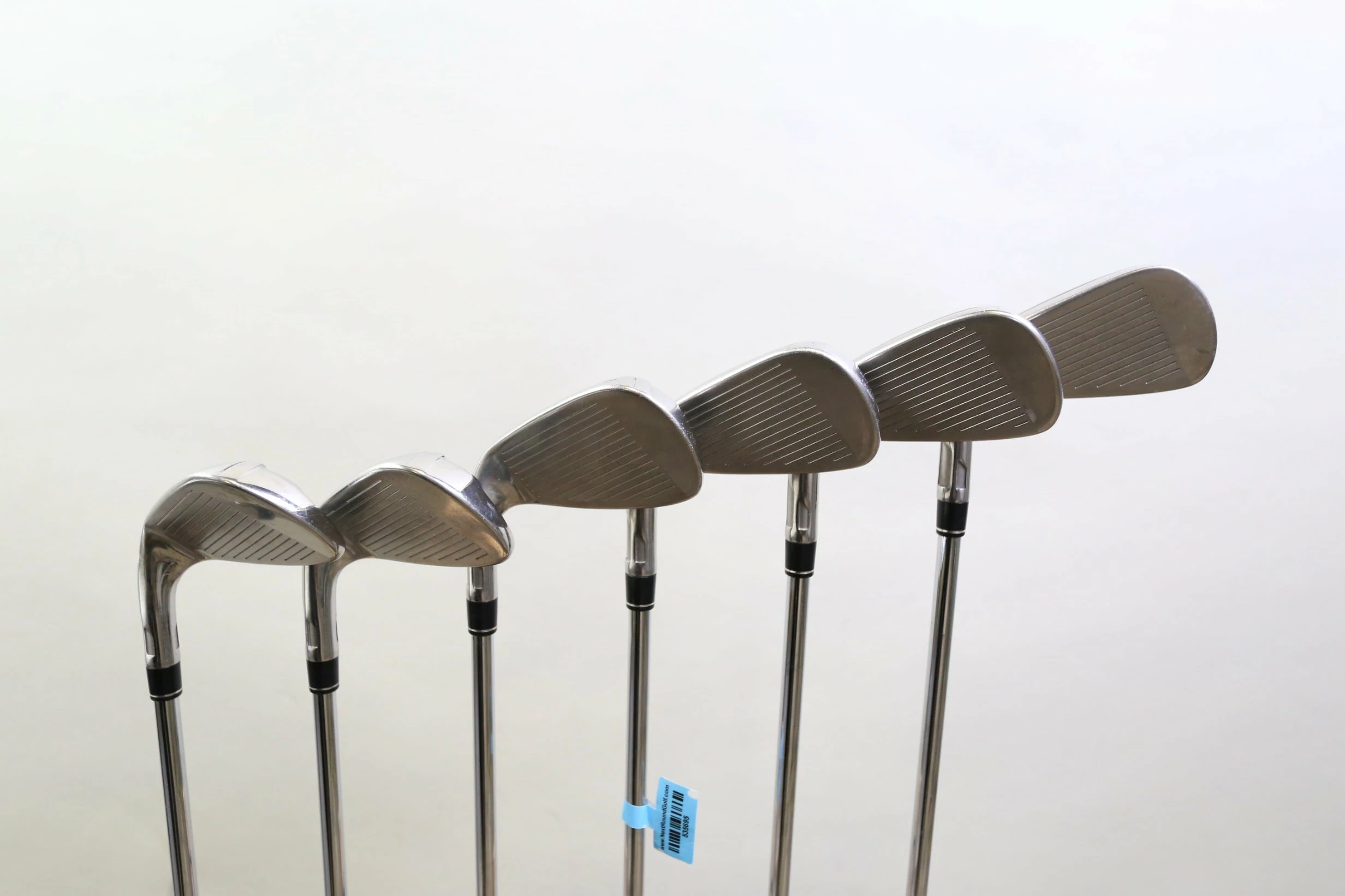 TaylorMade SIM MAX 5-8, PW, GW Iron Set RH Steel Shaft Stiff Flex - Image 2