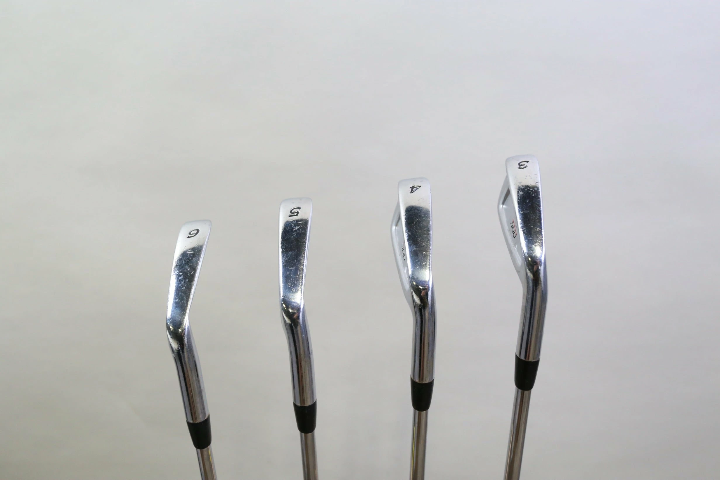 TaylorMade 300 3-6 Iron Set RH +0.25 In Dynamic Gold Steel Shaft Extra Stiff - Image 4