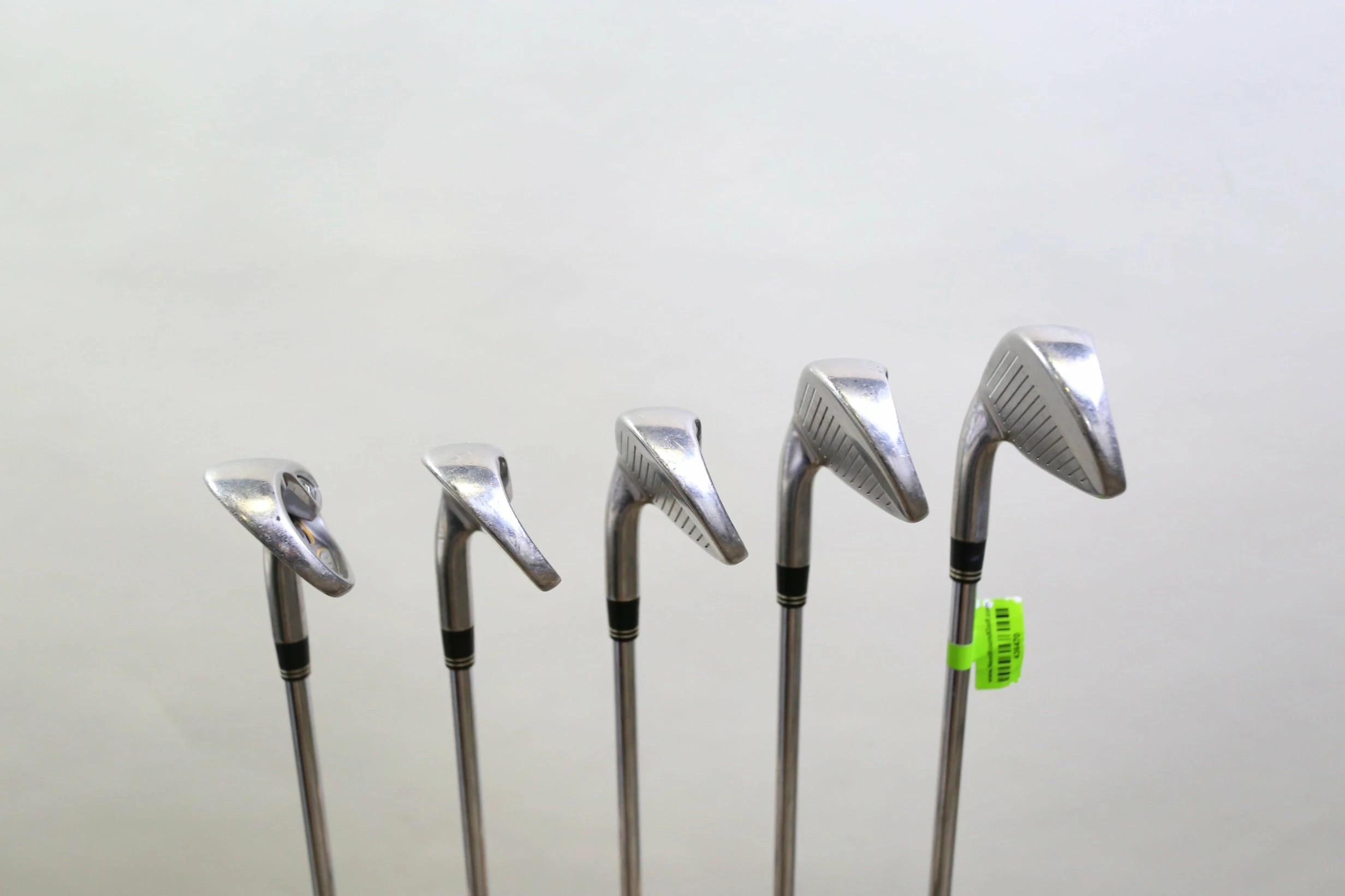 TaylorMade R7 6-9, PW Iron Set RH TaylorMade Steel Shafts Stiff Flex - Image 3