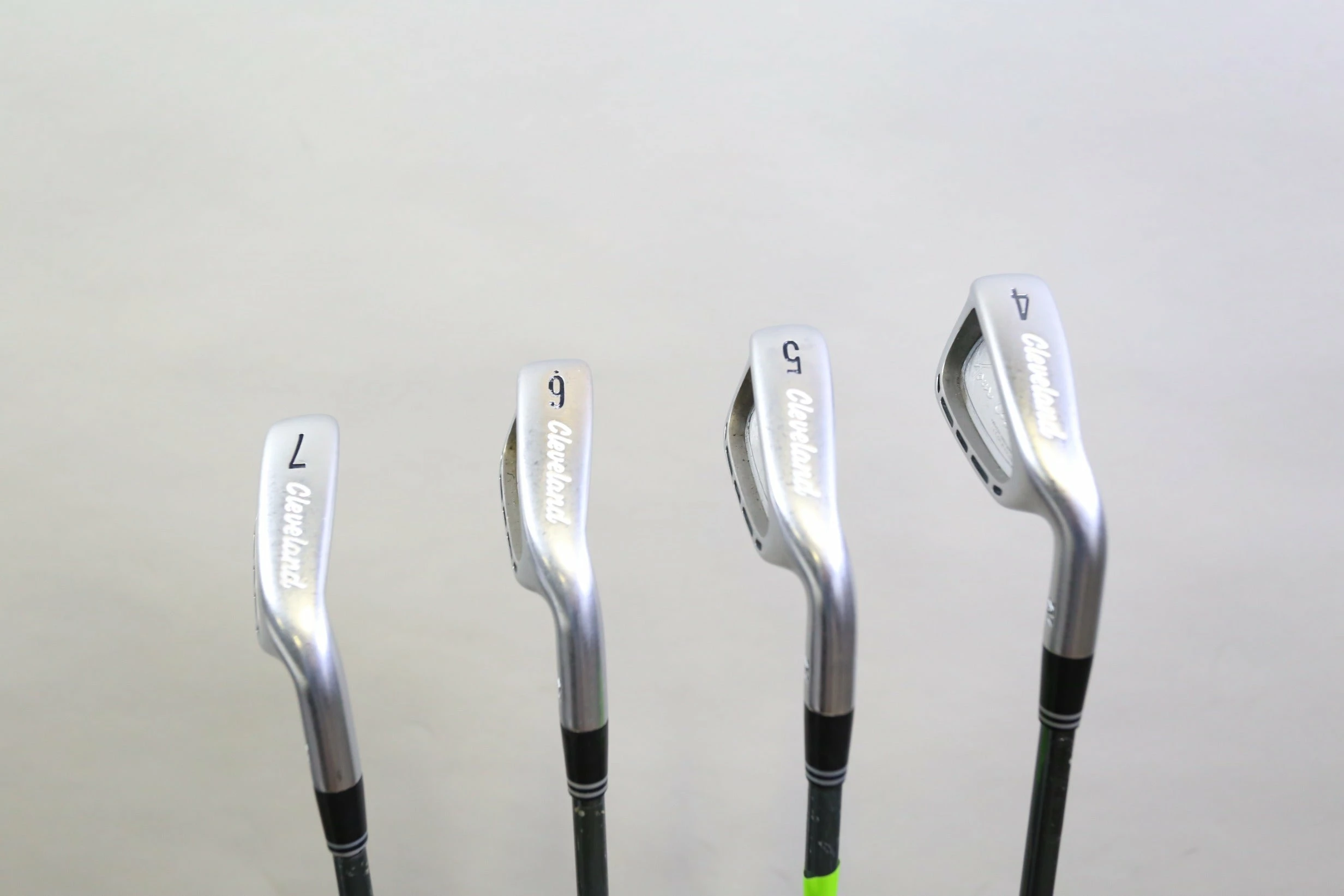 Cleveland TA7 4-7 Iron Set RH Cleveland W Series Shafts Ladies Flex - Image 4