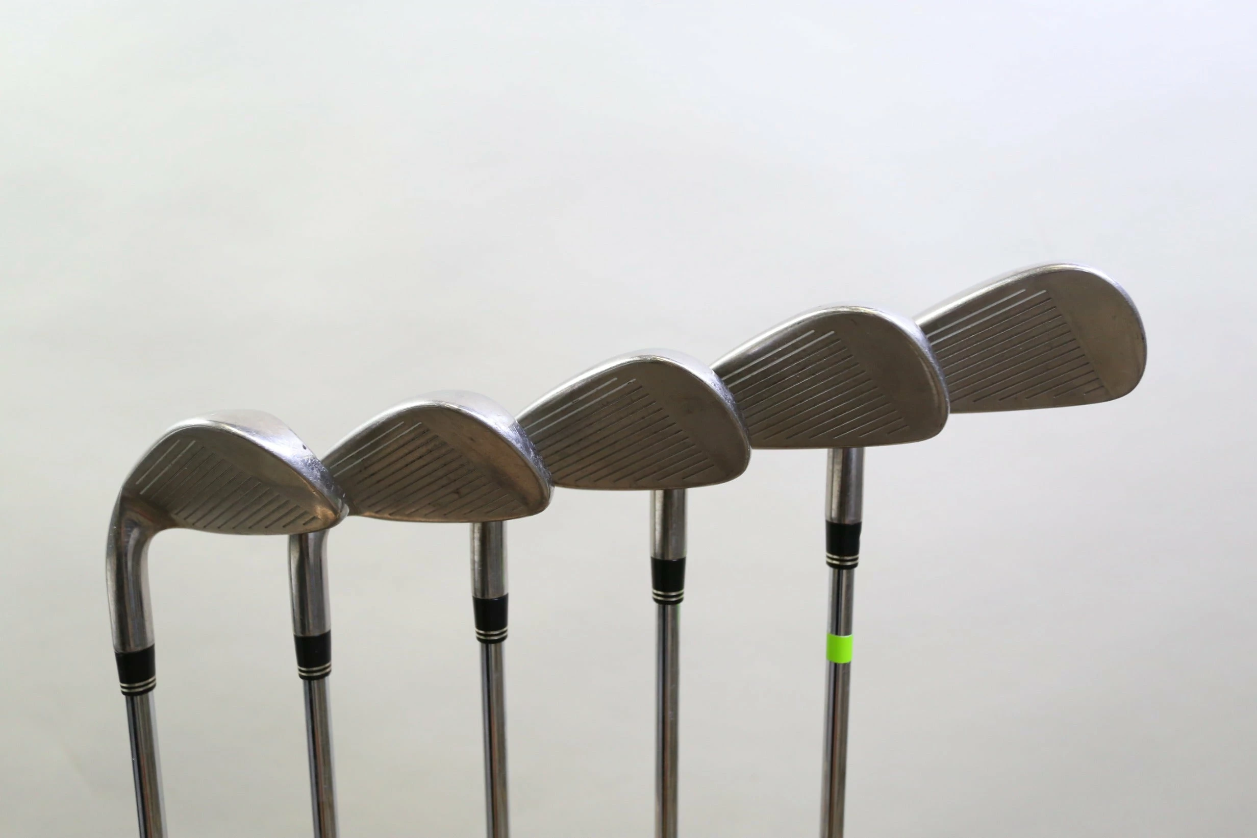 TaylorMade R7 6-9, PW Iron Set RH TaylorMade Steel Shafts Stiff Flex - Image 2