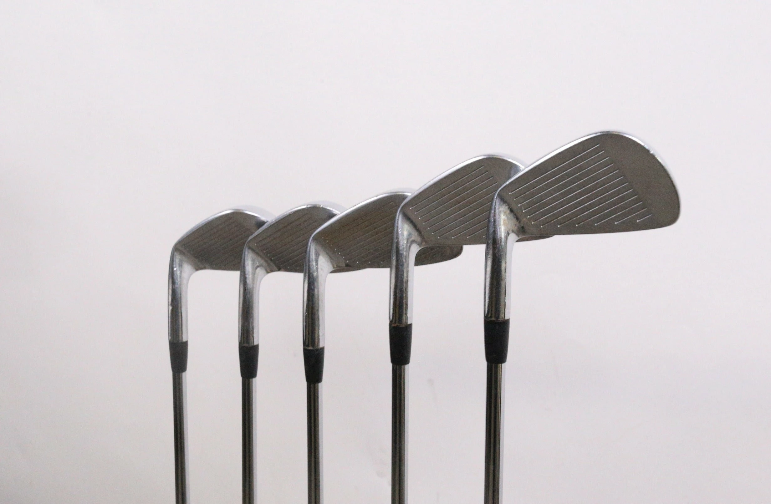Mizuno MP 60 5-6, 8-PW Iron Set RH +0.5 In Steel Shaft Stiff Flex - Image 3