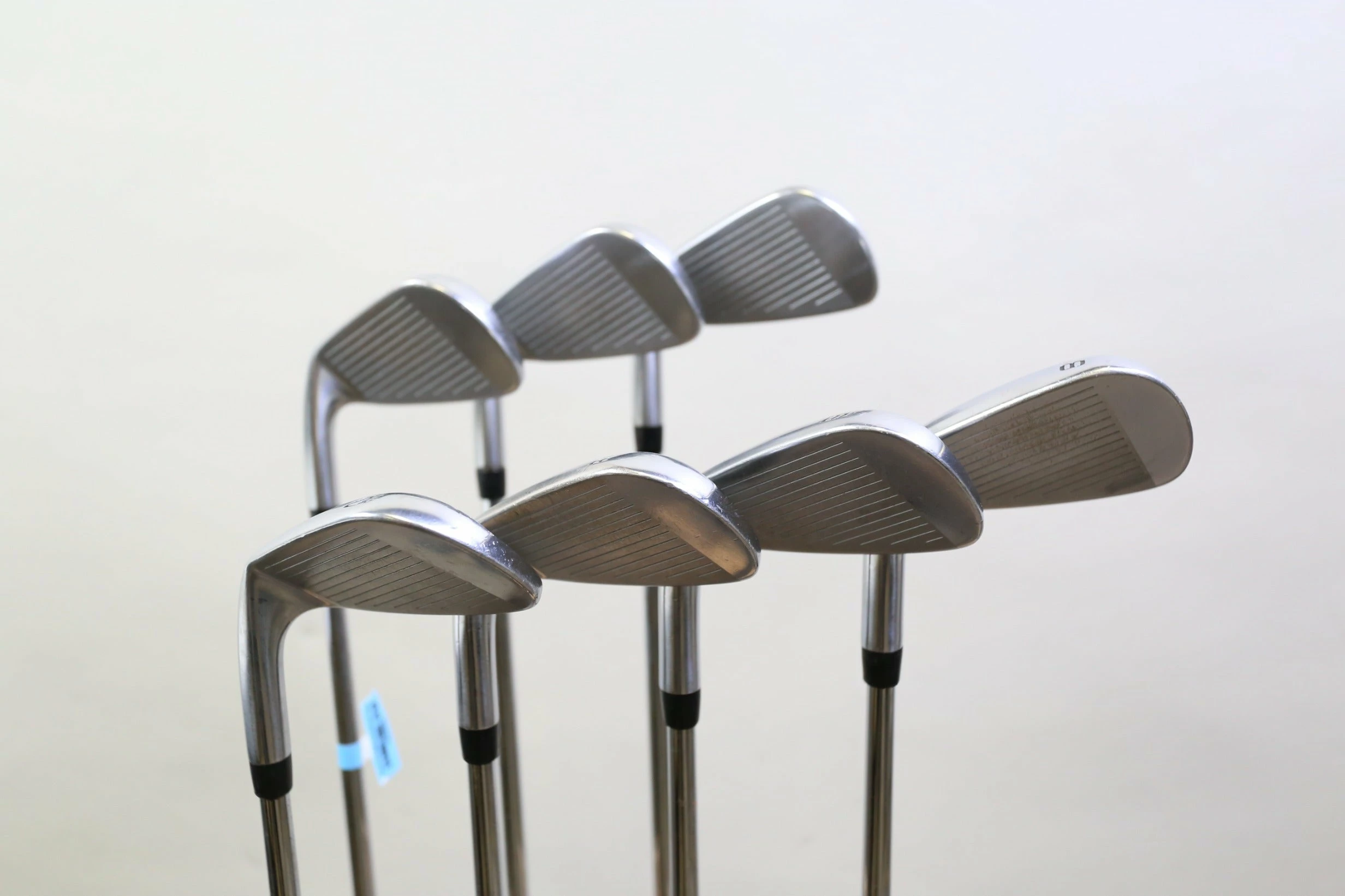 Mizuno JPX 800 5-PW-GW Iron Set RH True Temper XP Steel Regular Flex - Image 2